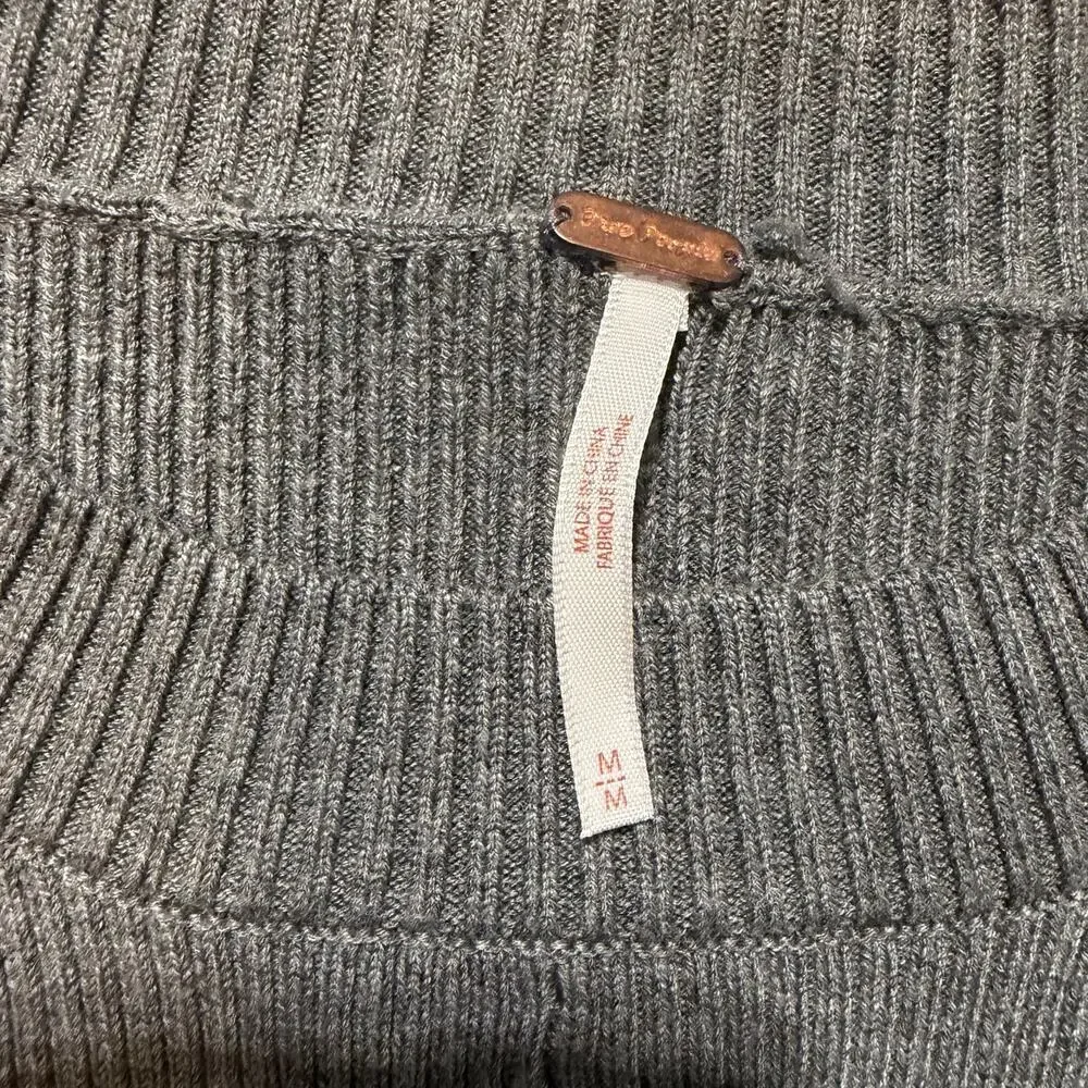Free People Gray, Long Sleeve, Pleated, Ribbed, Sweater Dress- M - Picture 3 of 8